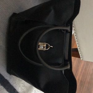 Women’s handbag / tote